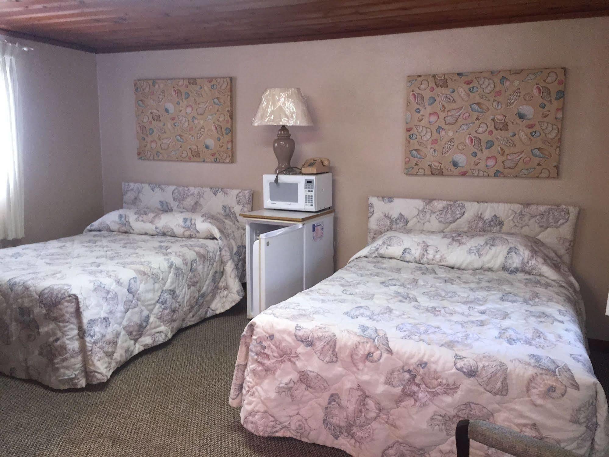 Captain'S Cove Motel Oak Island Luaran gambar