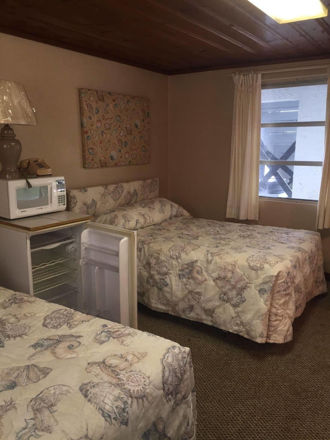Captain'S Cove Motel Oak Island Luaran gambar