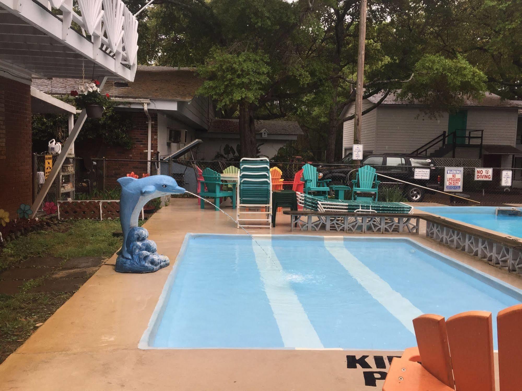 Captain'S Cove Motel Oak Island Luaran gambar